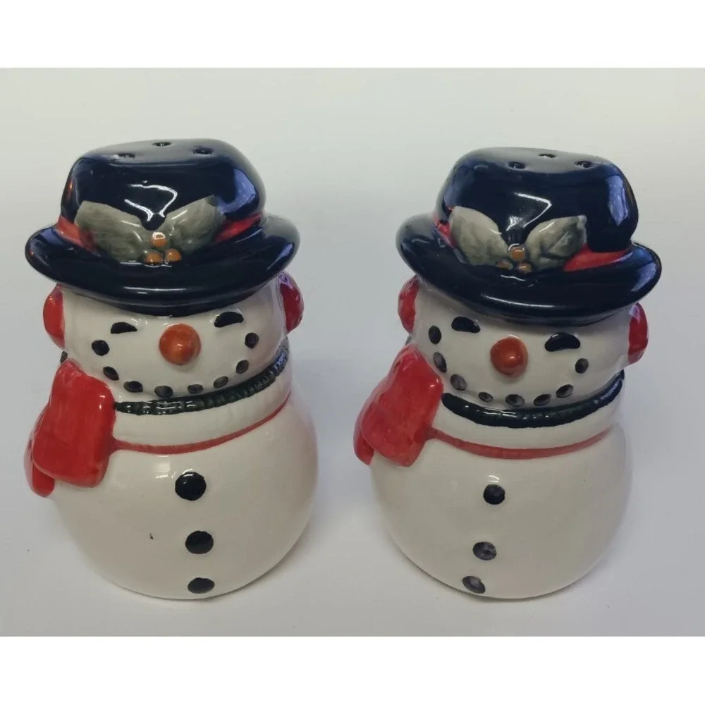 2pc Ceramic Snowman Salt‎ & Pepper Shakers